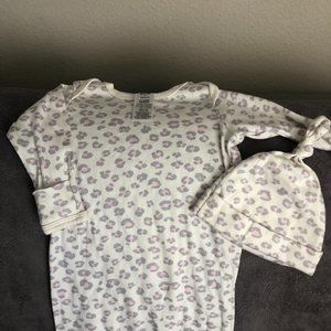 Gerber Leopard Print Gown and beanie set Size 0-6m
